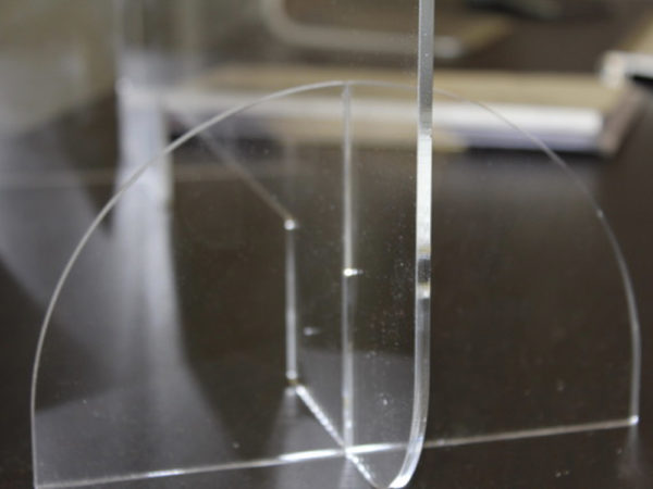 Mini Hygiplast pas cher, vitre plexiglas avec passe-document – Image 6