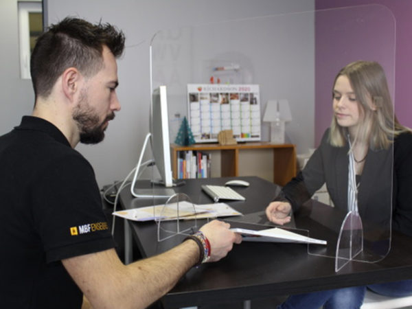 Mini Hygiplast pas cher, vitre plexiglas avec passe-document – Image 2